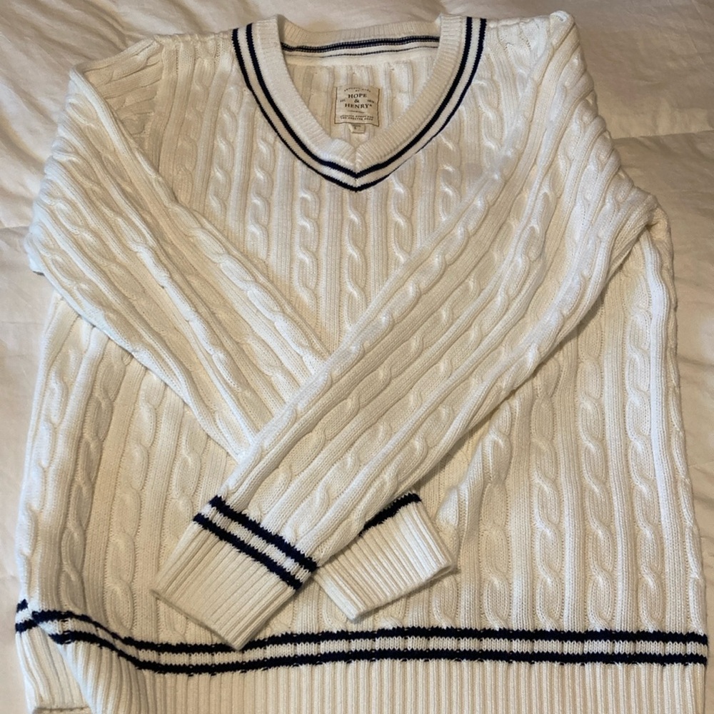 Hope and Henry men’s tennis sweater